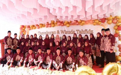 Tasyakuran dan Wisuda Tahfidz Siswa Kelas IX TP 2024/2025